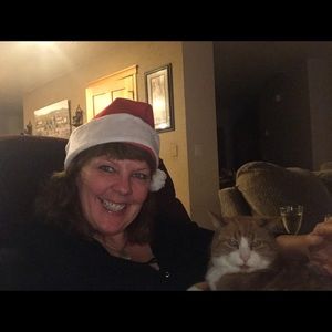 Meet your Posher, Debbie